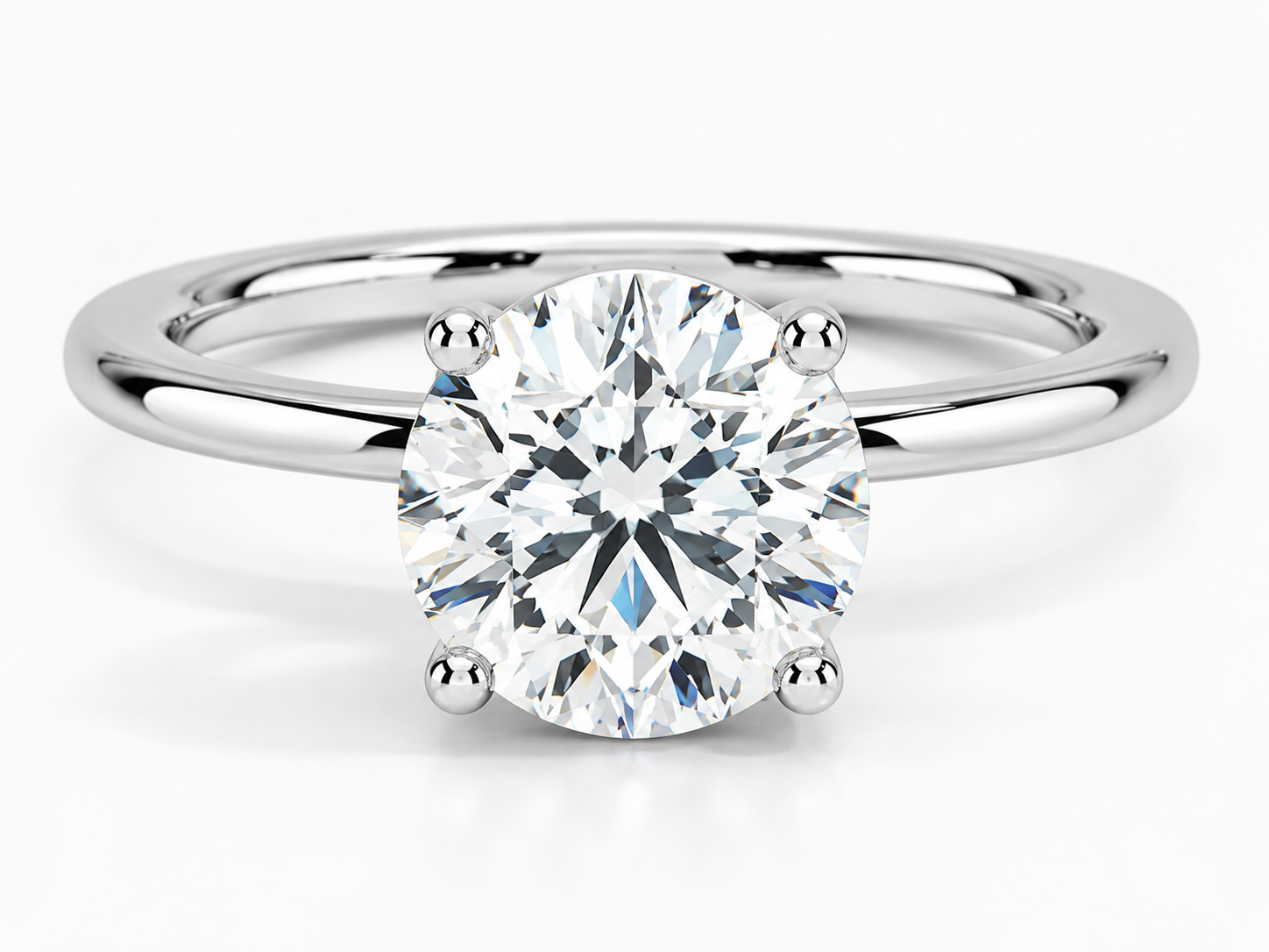 Round engagement ring
